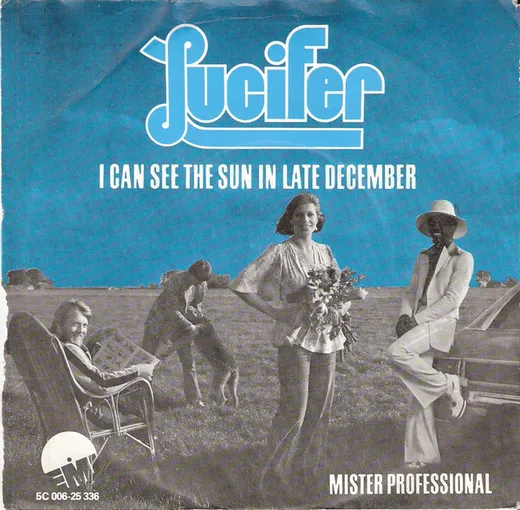 I Can See the Sun in Late December