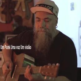 Um Punk uma Voz um Violão von Márcio Mello – Cover