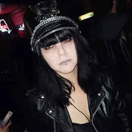 Deadtriss von Mama Doom – Cover
