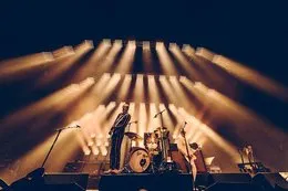 Live At Forest National von Triggerfinger – Album Cover