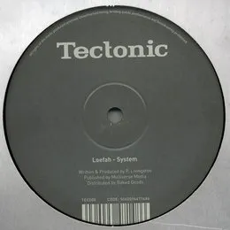 System / Molten von Loefah – Cover
