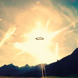 Melt Inside the Sun von Juleah – Album Cover