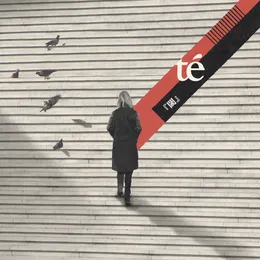 閾 von té – Album Cover