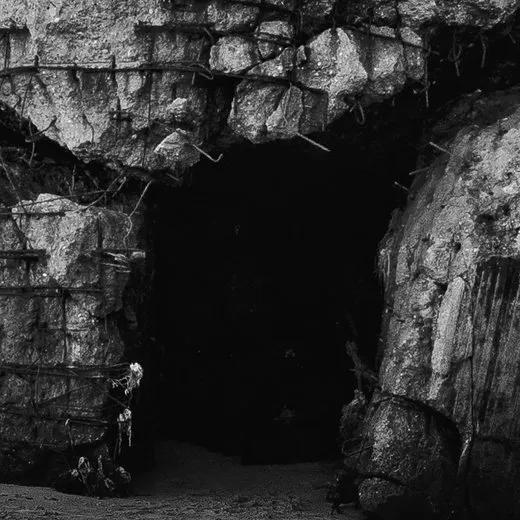 Mass V von Amenra – Album Cover