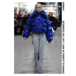 Vetement Fall 2017, look 20 (Tribute to Opaque) von Runway – Album Cover