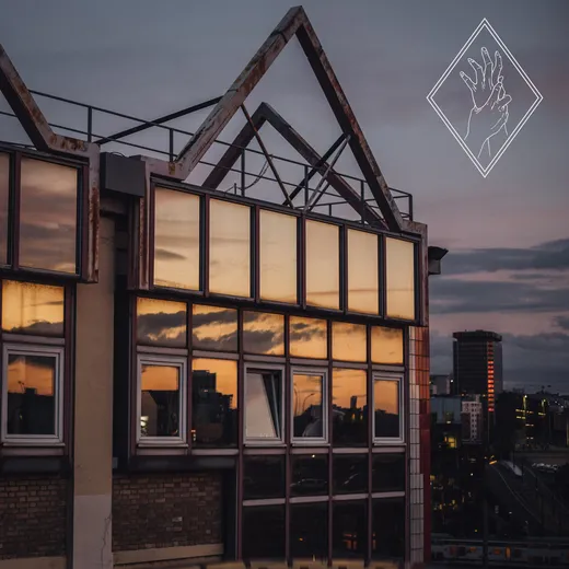 Live on a Parisian Rooftop