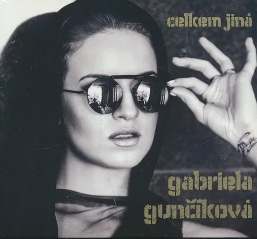 Celkem jiná