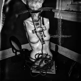 God Is a Man Eater von Uncertain – Album Cover