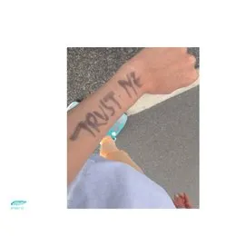 Trust Me von Robyn – Cover